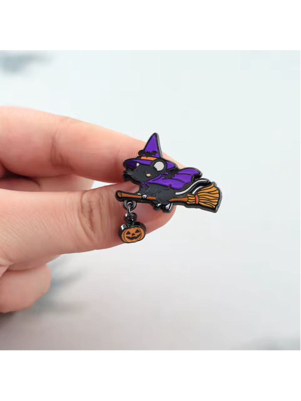 Adorable Black & Purple Witch Mouse Halloween Brooch Enamel Pin - Picture 4 of 5
